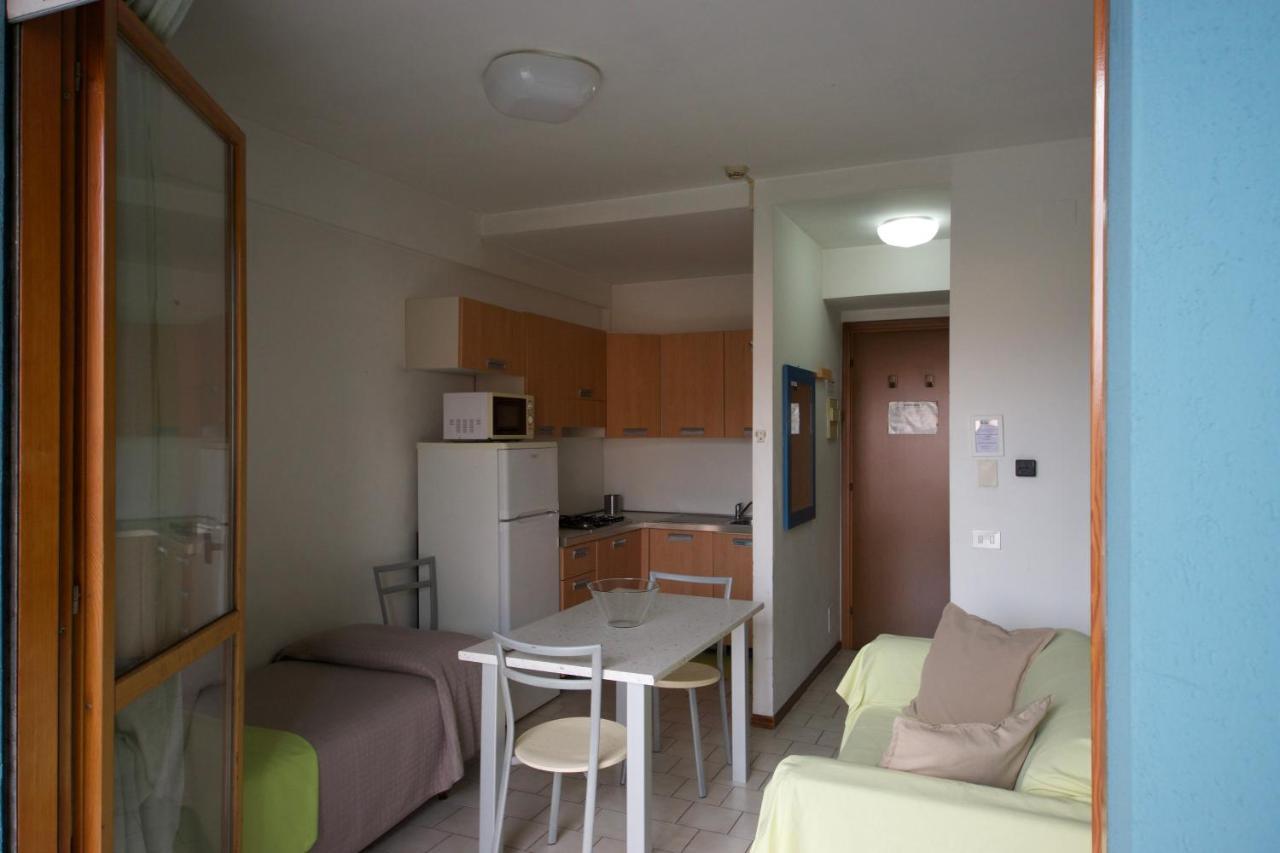 Apartahotel Parmigianino 3*